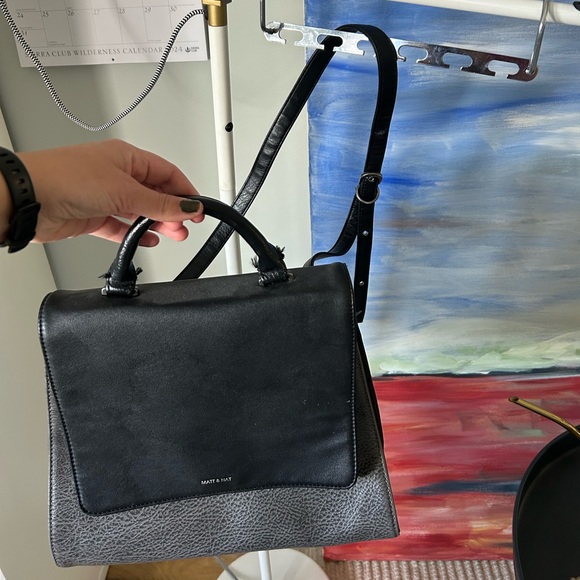 Black/grey Matt n Nat Purse. - Picture 2 of 2